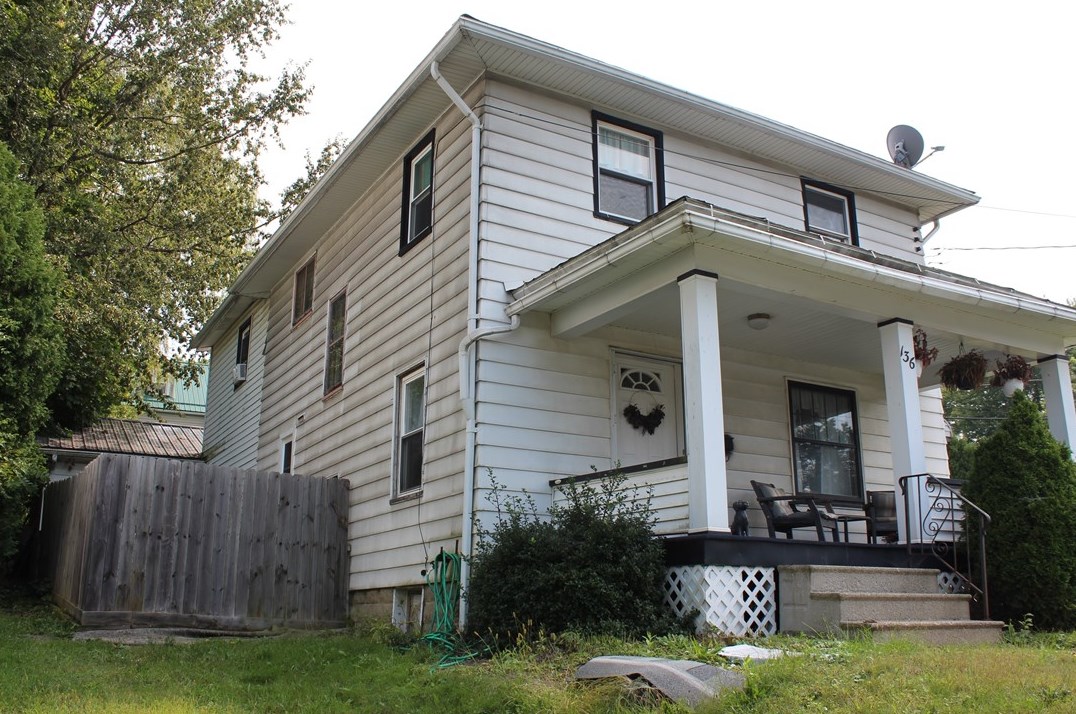 136 Columbia, Greenville, PA 16125