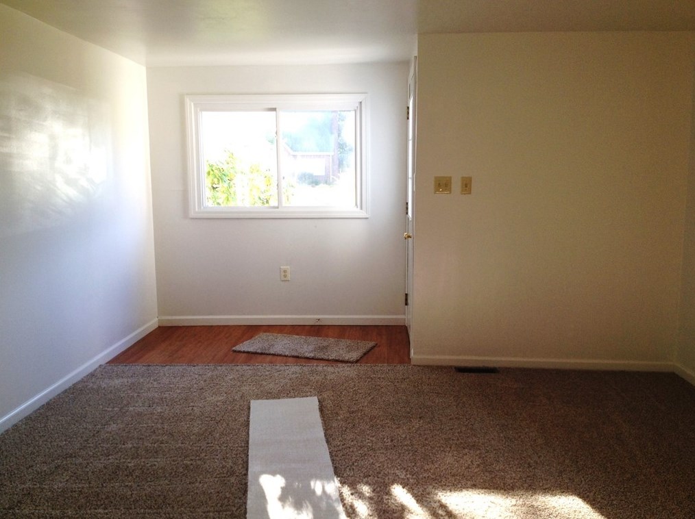 144 Samuel St, Beaver Falls, PA 15010