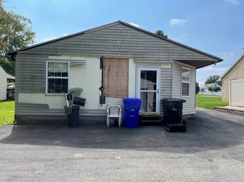 1926 Underwood St, New Castle, PA 16101