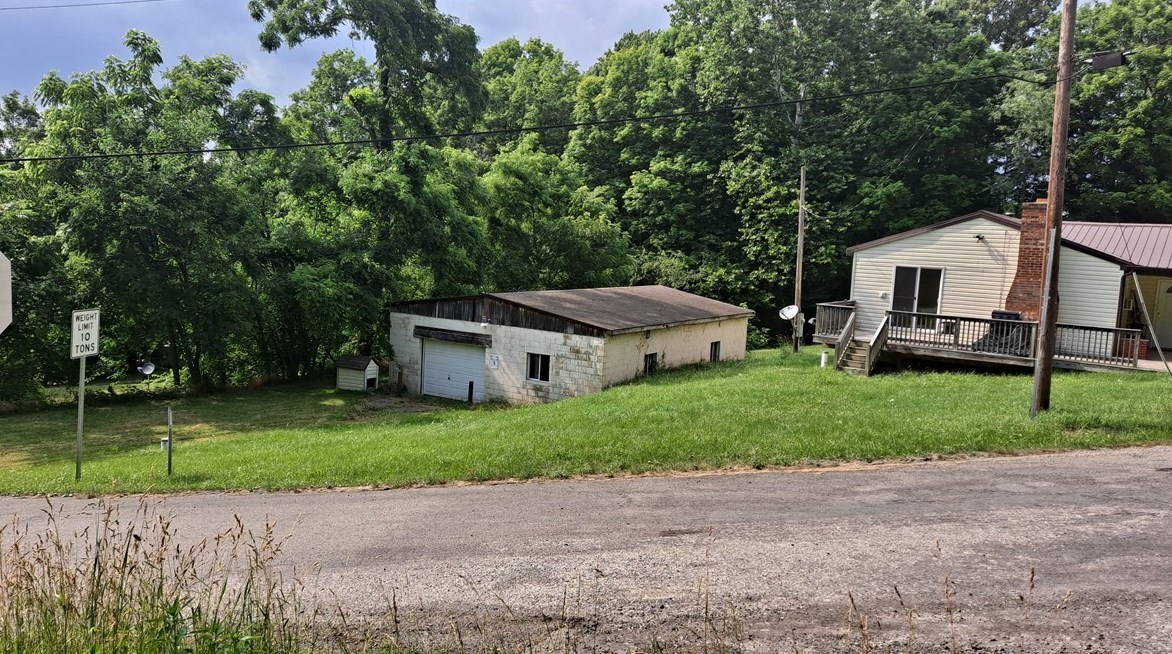 1437 Beham Ridge Rd, West Alexander, PA 15376-2319