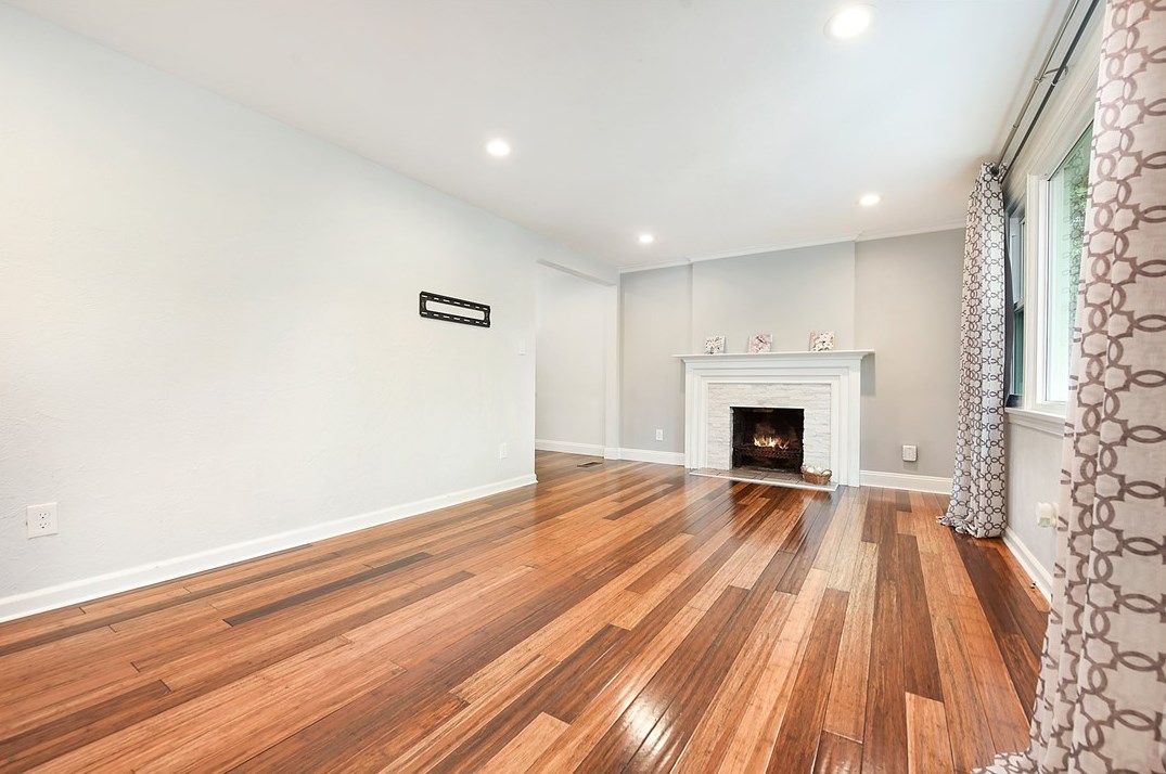 5870 Wilson Dr, Bethel Park, PA 15102-3342