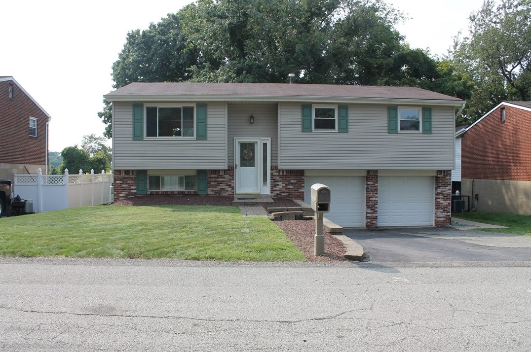 109 Treona Dr, Verona, PA 15147