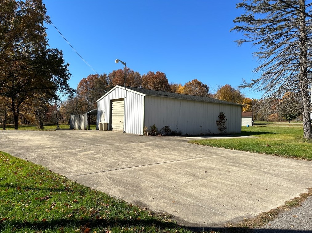 5243 Matthews Rd, Edinburg, PA 16116