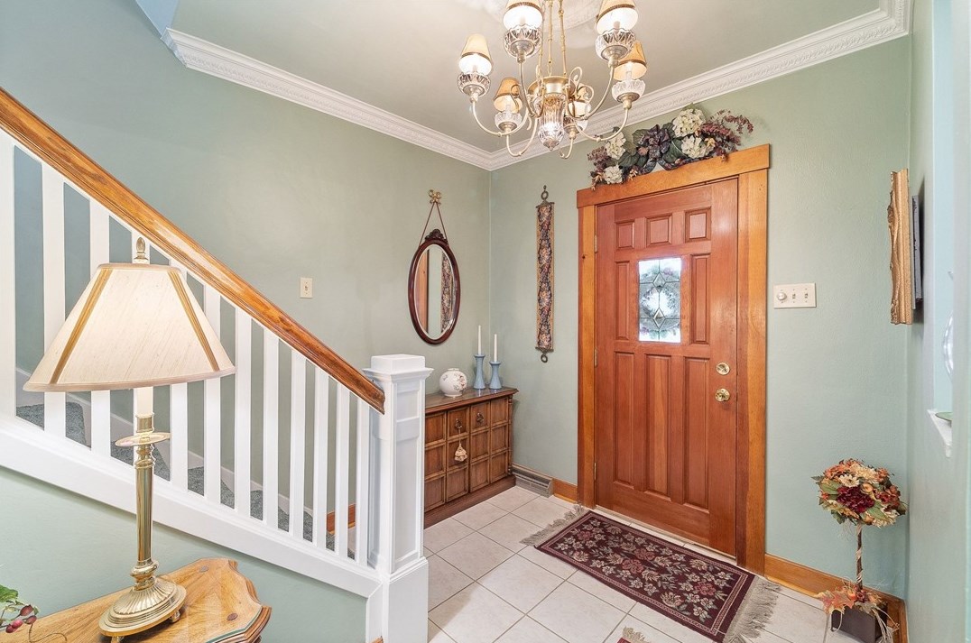1002 Romine Ave, Mckeesport, PA 15133-3886