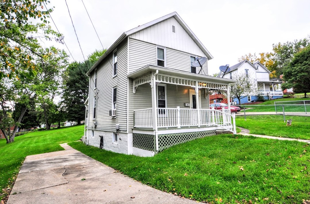 361 Dewey Ave, Washington, PA 15301-6312
