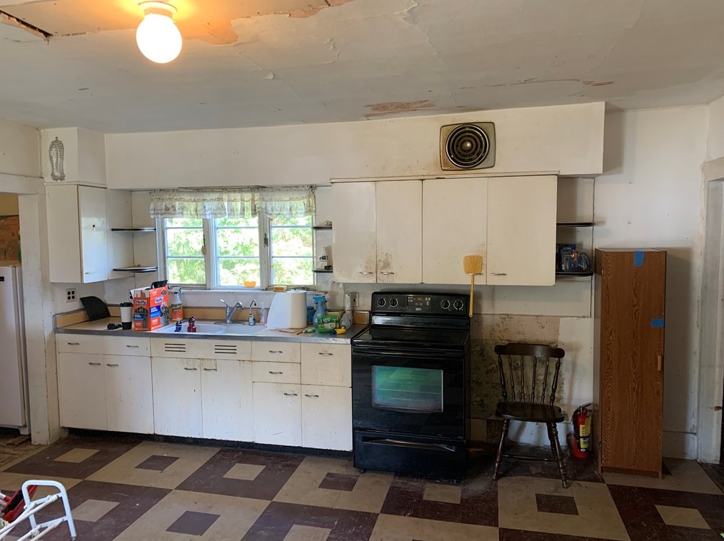 395 Vernon Rd, Greenville, PA 16125
