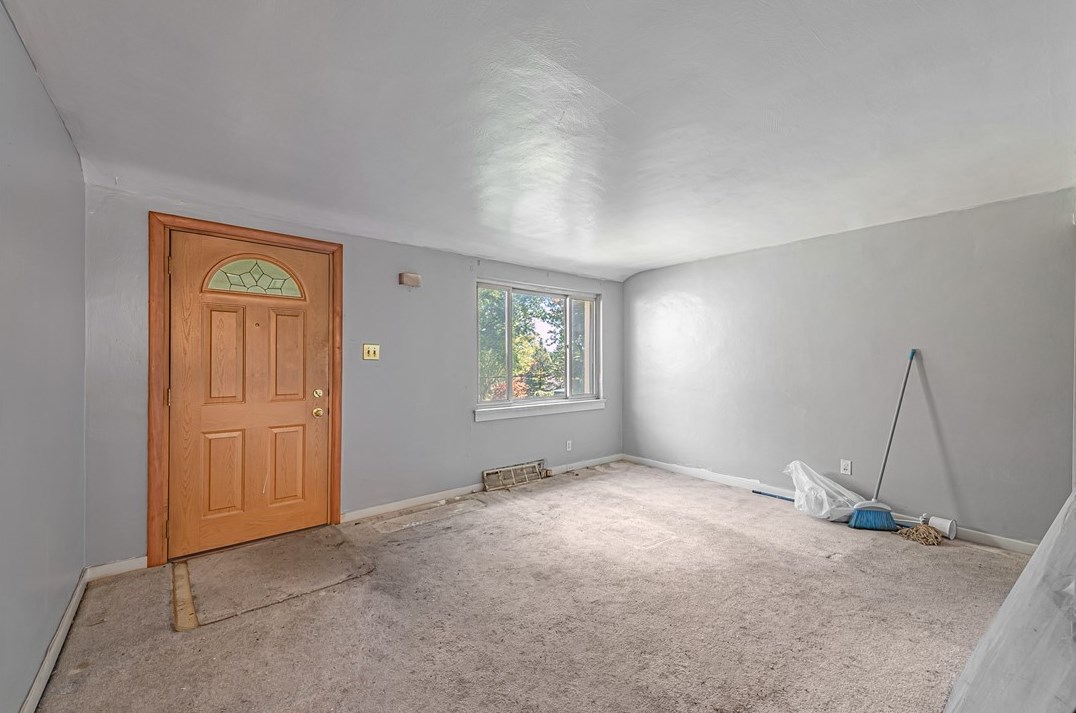 644 Southern Ave, Penn Hills, PA 15235