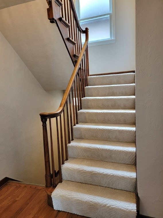 332 Forest Grove Rd, Moon Twp PA  15108-3748 exterior