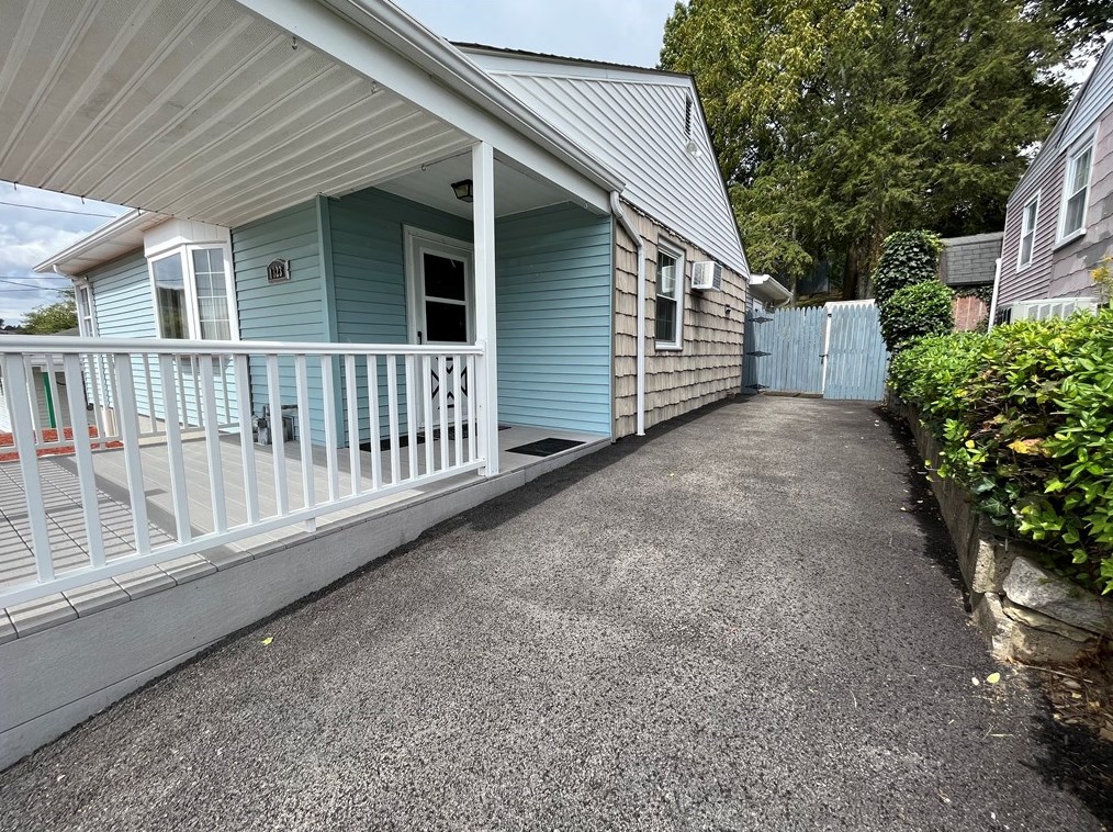 1323 New York Ave, McKeesport, PA 15133