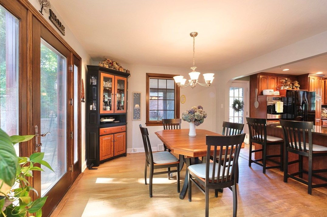 111 Woodland Dr, Pittsburgh PA 19083-4508 exterior