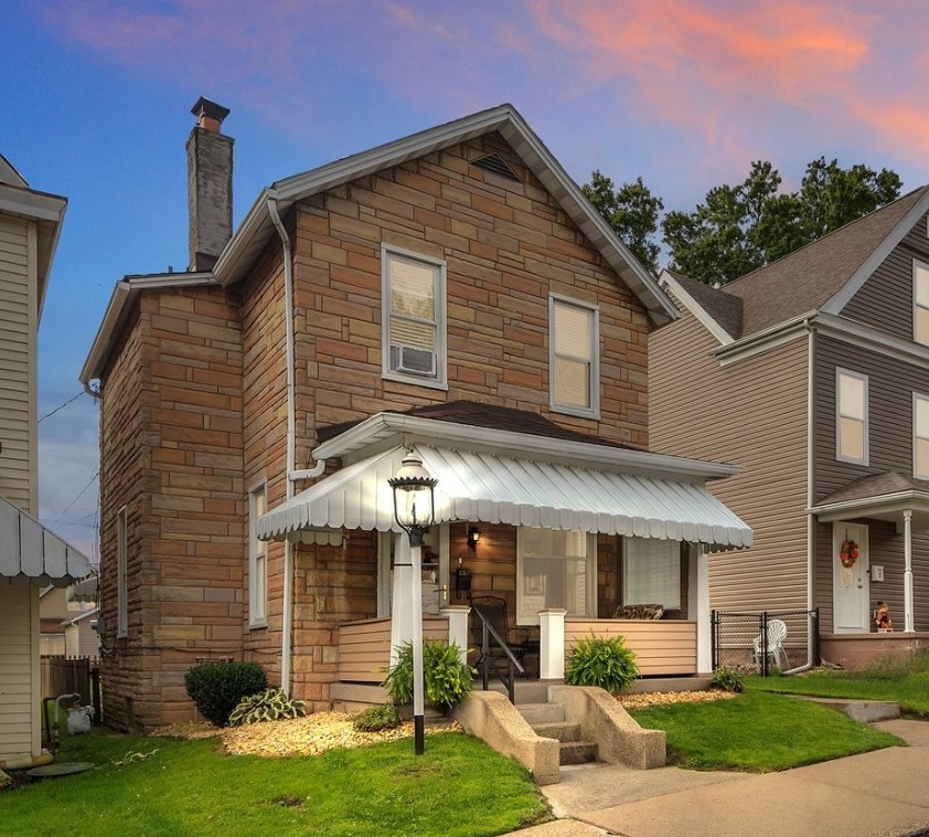 15 Webster Ave, North Huntingdon, PA 15642