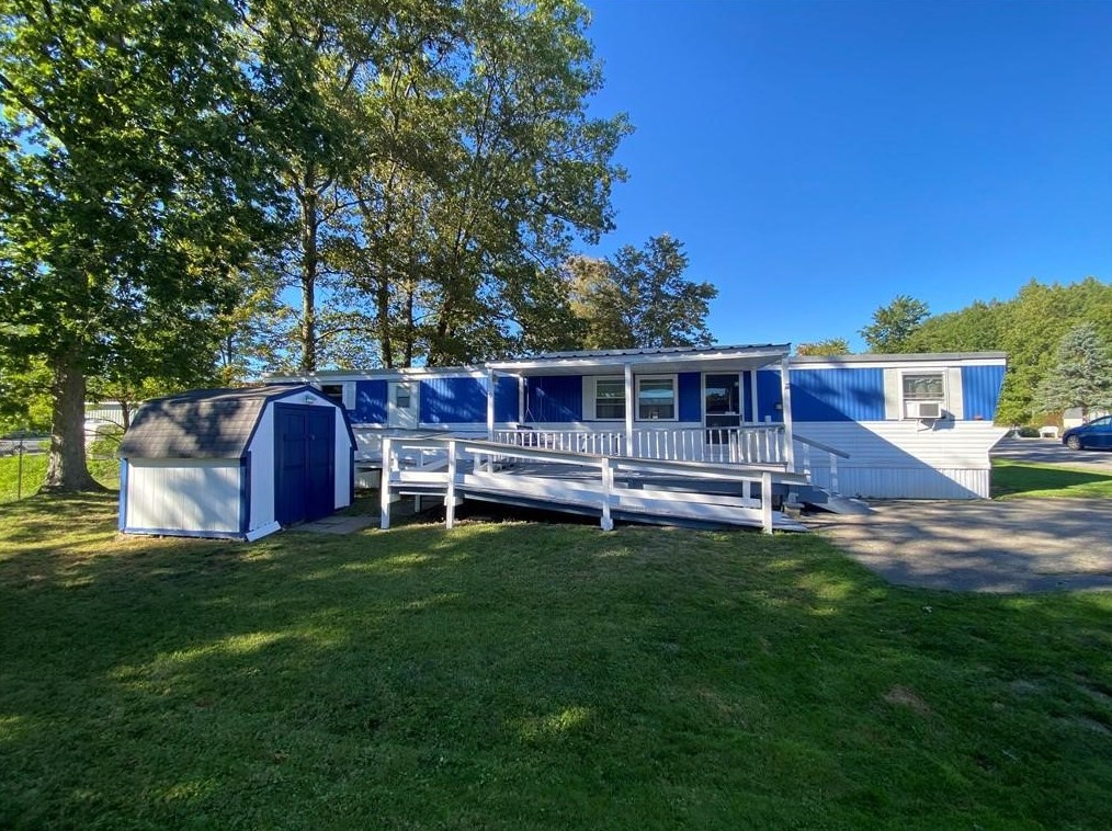 11111 Saeger Ln #17, Meadville, PA 16335