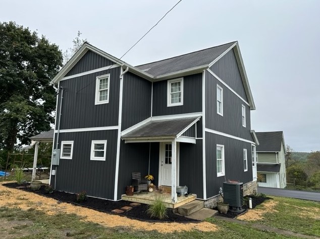 17 2nd St, Oliphant Furnace, PA 15401-6855