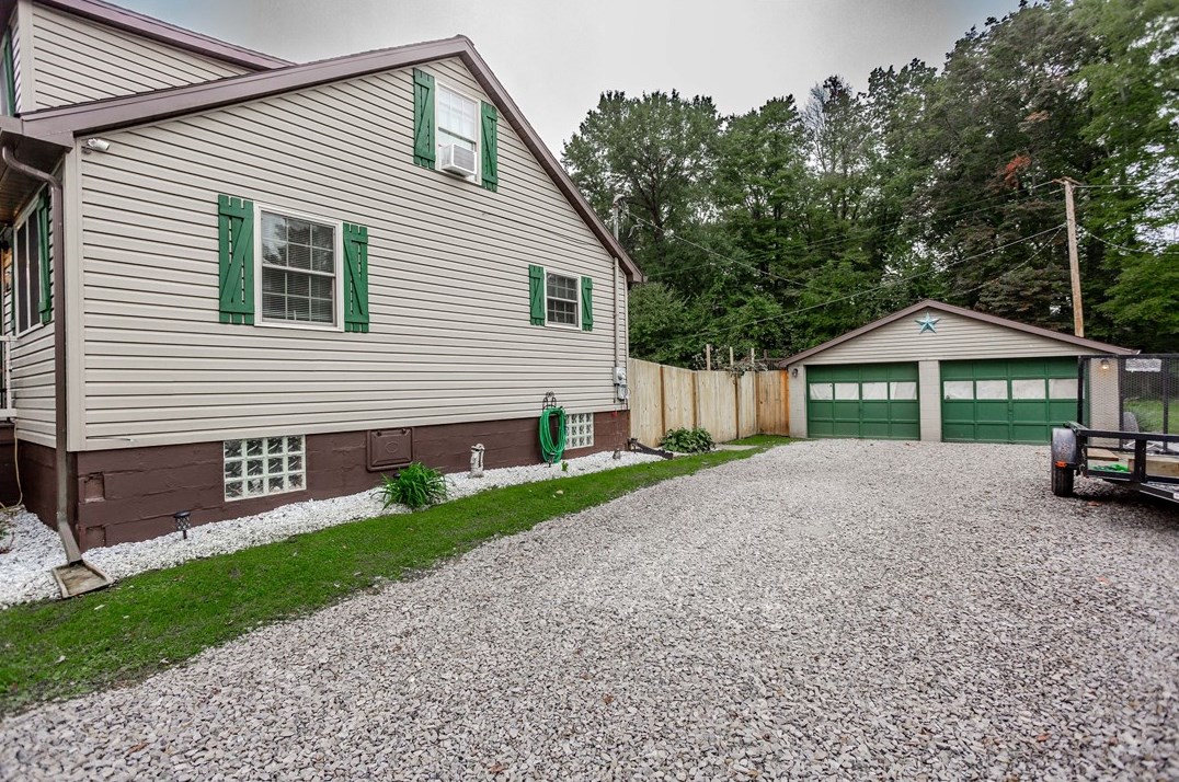 556 Old Indiana Rd, Blairsville, PA 15717-6934