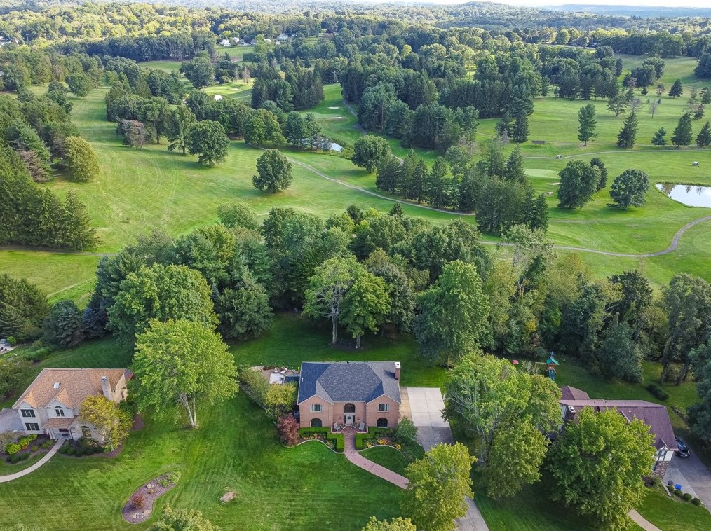 3860 Kim, Gibsonia, PA 15044