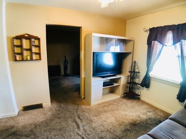 635 Broad St, Washington PA 15301-5529 exterior