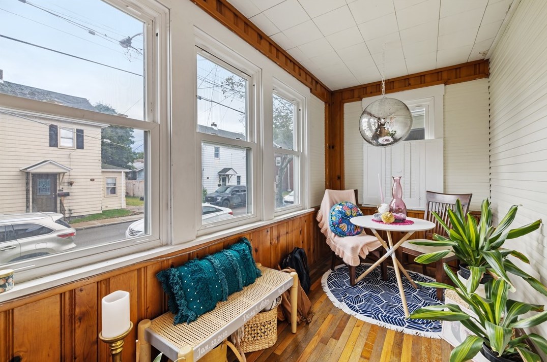 87 16th St, Ambridge, PA 15003