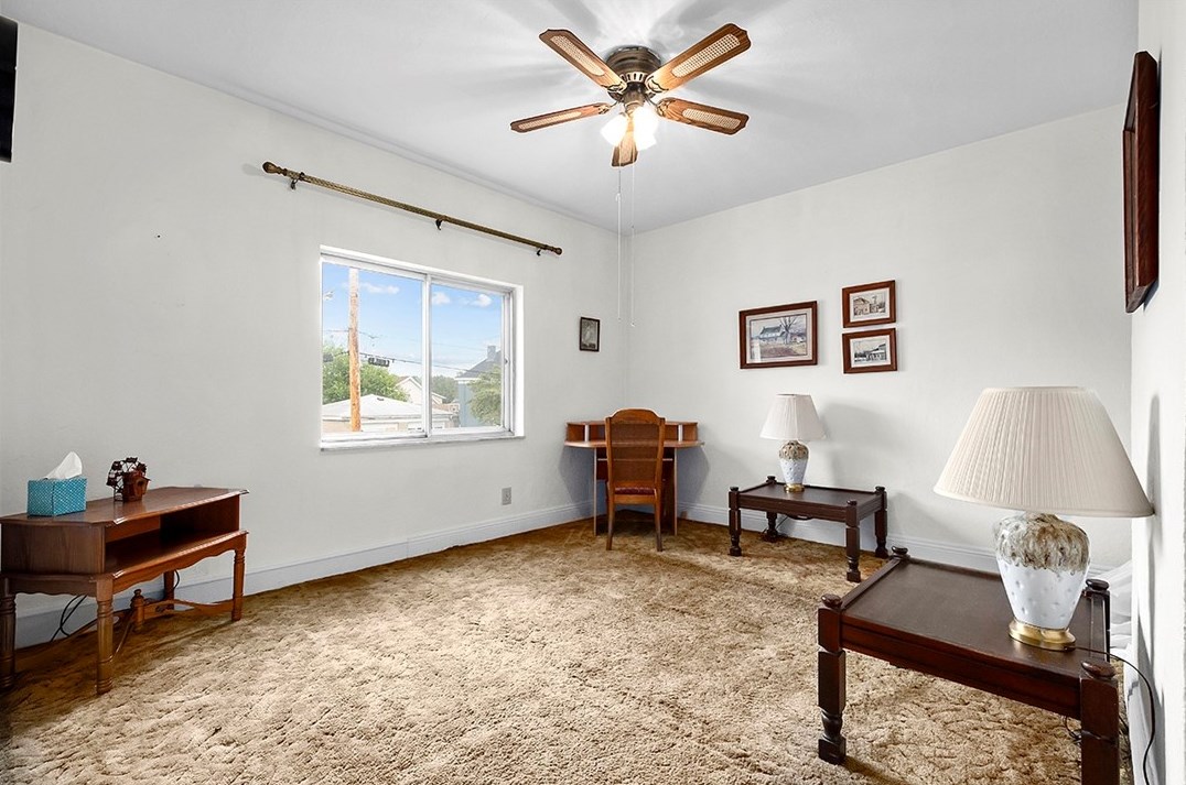 519 Flynn Ave, Collier Township PA  15106-2128 exterior