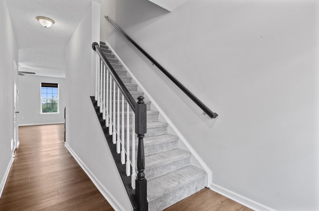 2198 Shawnee Dr, Washington PA  15301-5020 exterior