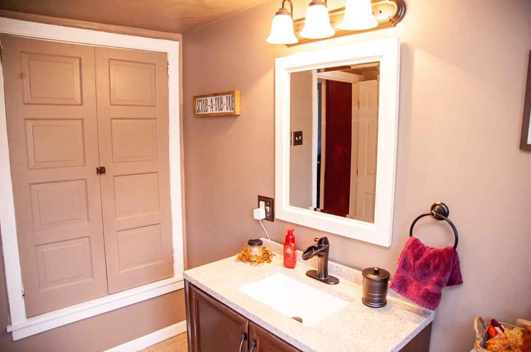 424 Constitution St, Perryopolis PA 15473-5348 exterior