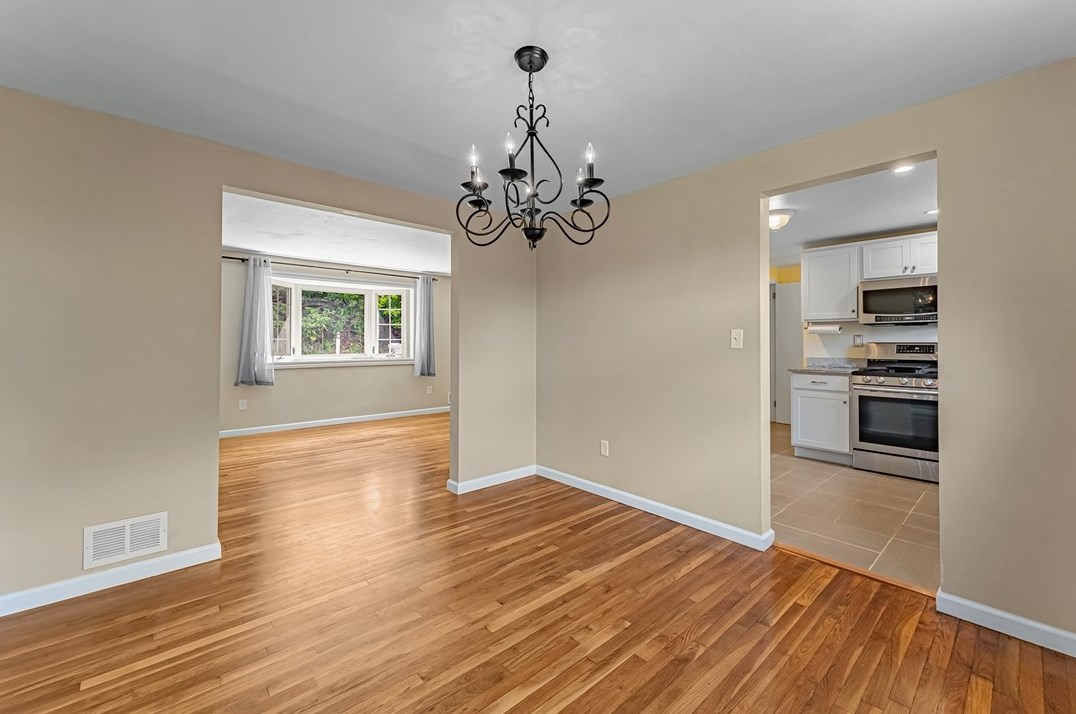 221 Greenfield Ave, East Pgh, PA 15112