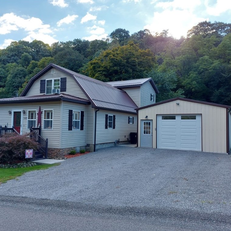 143 Glade Run Rd, Kittanning, PA 16201-4621