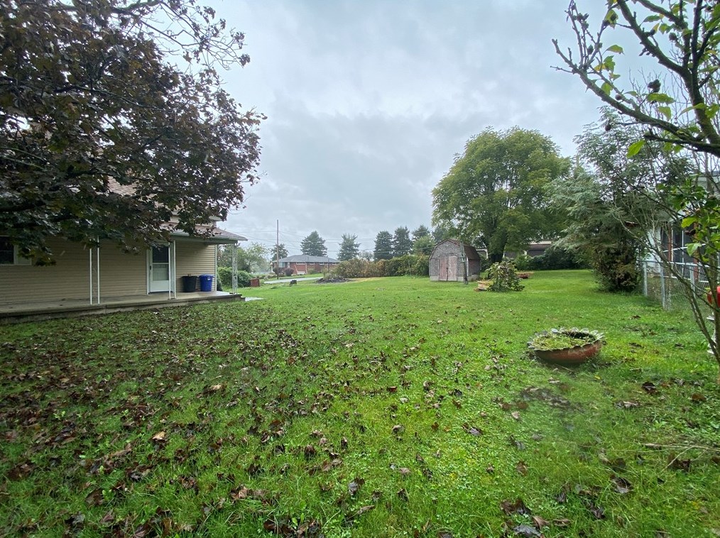 401 Campbell Ave, Connellsville, PA 15425