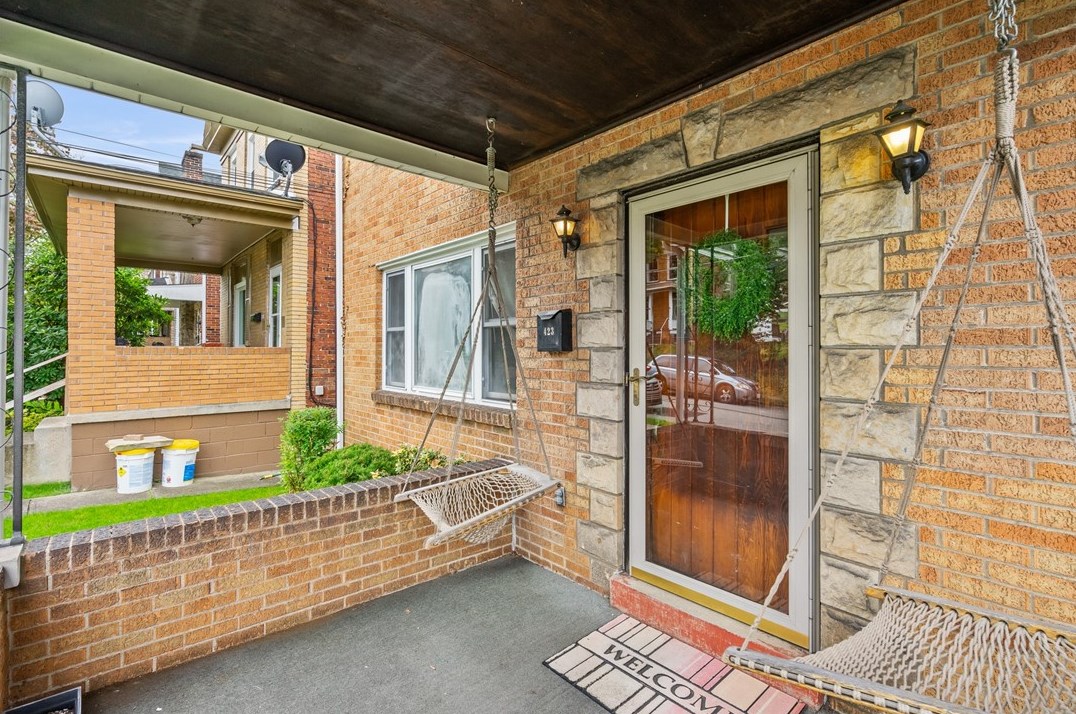 423 Gilmore Ave, Trafford, PA 15085