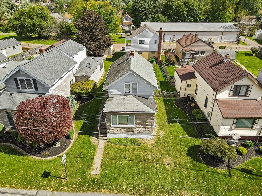 5331 Main St, Bethel Park, PA 15102-2515