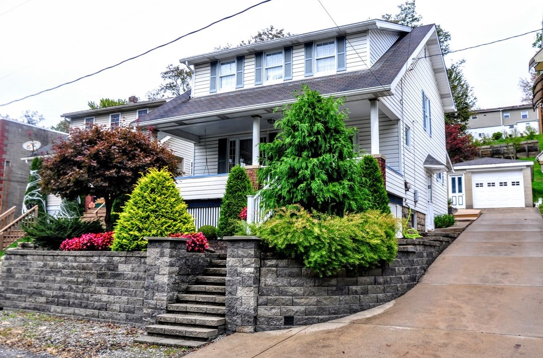 511 Kiski Ave Ext, Apollo, PA 15613