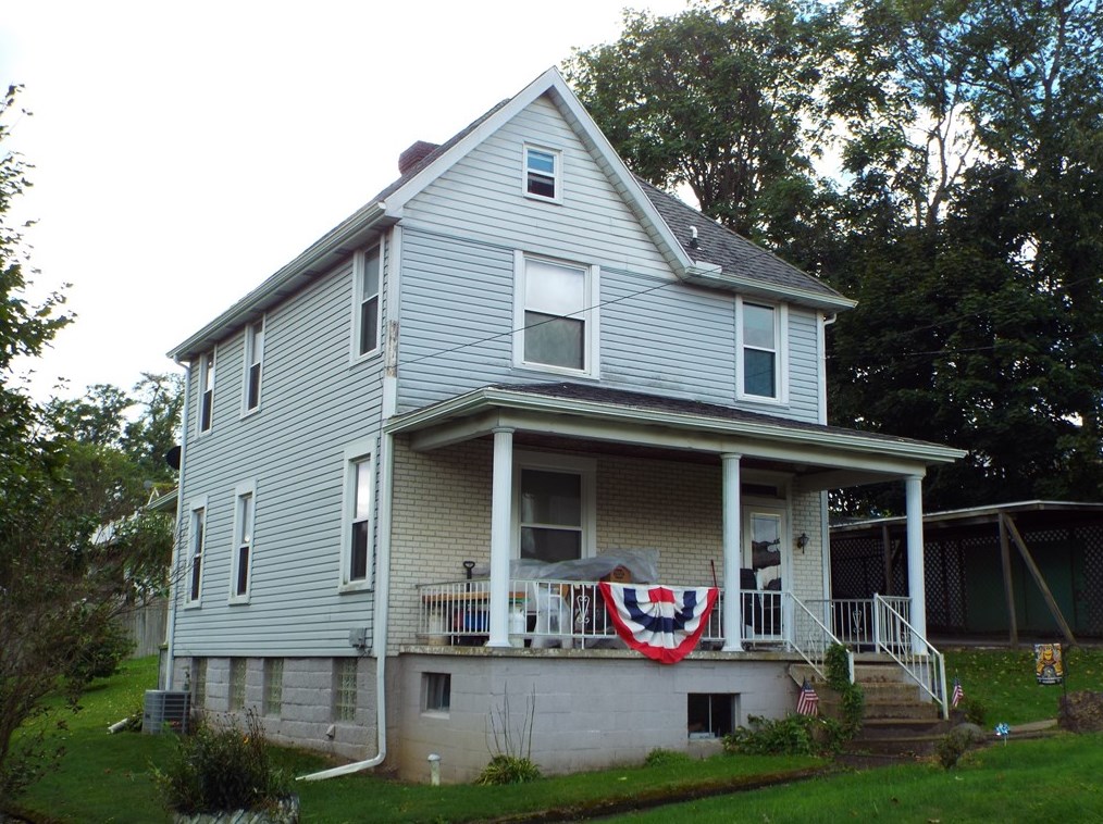 205 Jefferson Ave, West Brownsville, PA 15417