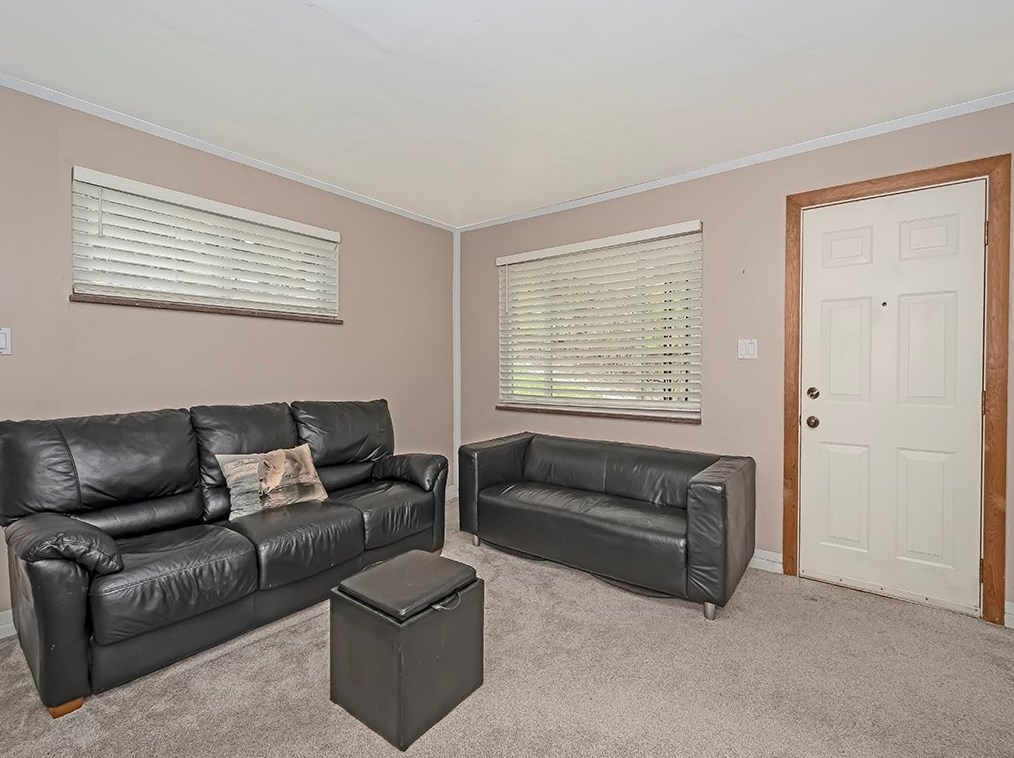 1375 Monroe St, Verona, PA 15147