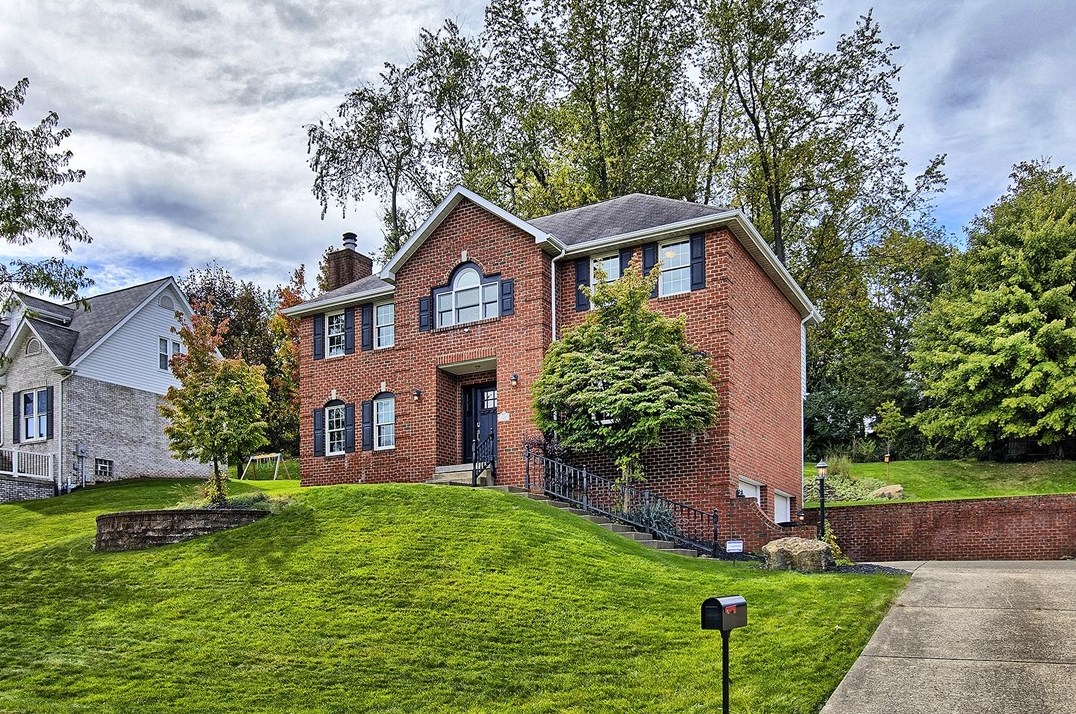 520 Kingfred Dr, North Huntingdon, PA 15642-8526