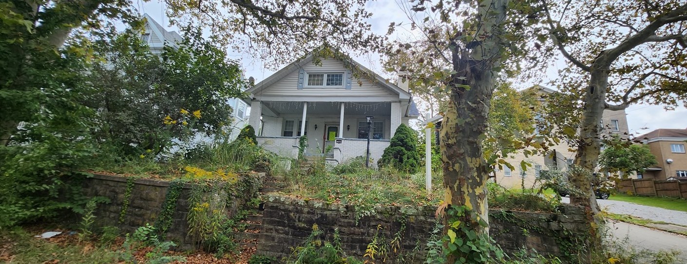 200 N 3rd St, Jeannette, PA 15644