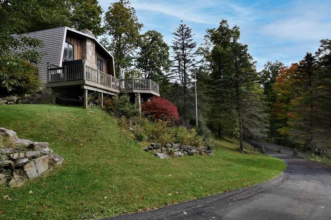 147 Alpine Heights Rd, Champion, PA 15622