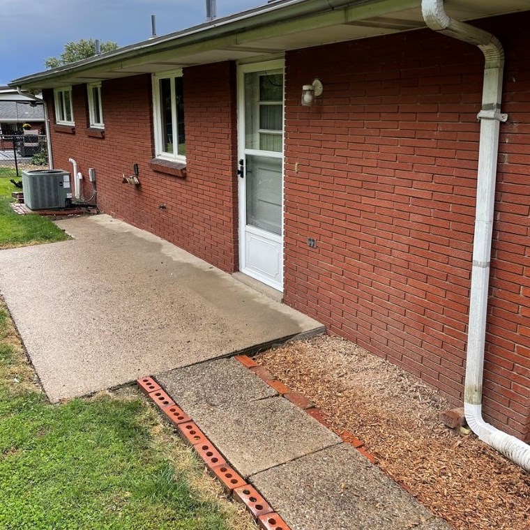 740 Summerlea Ave, Washington PA 15301-3826 exterior