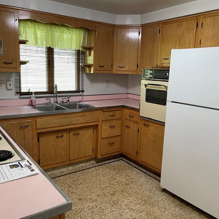 740 Summerlea Ave, Washington PA 15301-3826 exterior