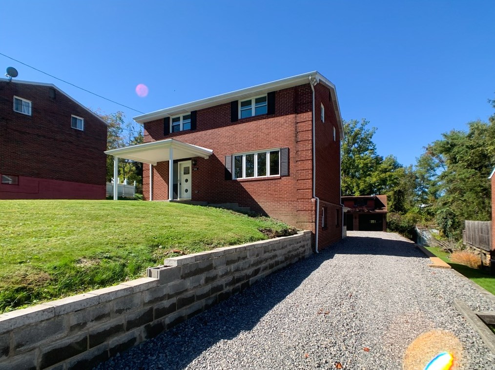 114 Harvest Dr, Verona, PA 15147