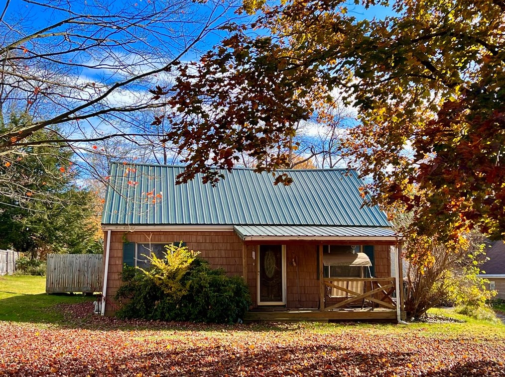 2272 Freeport Rd, Kittanning, PA 16201-8762