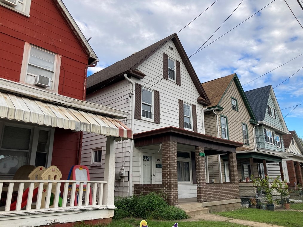 343 George St, Turtle Creek, PA 15145-1781