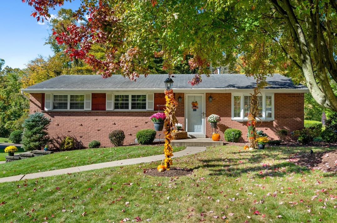 1023 Harvard Rd, Monroeville, PA 15146-4304