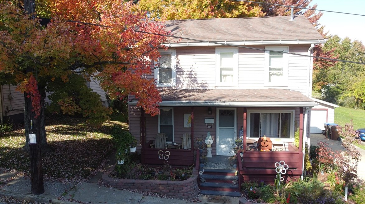 366 Russell St, Hermitage, PA 16146