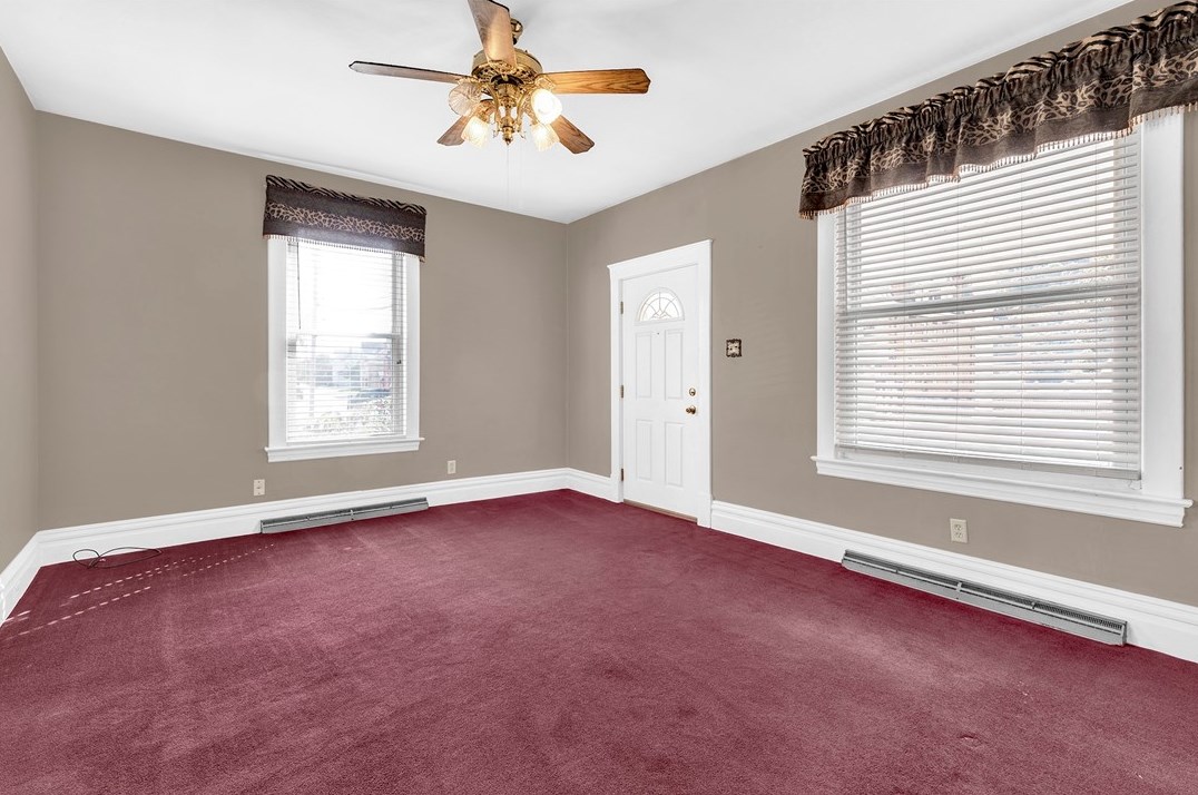 1221 4th Ave, New Brighton, PA 15066