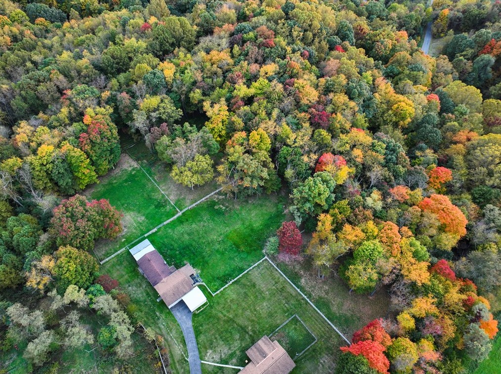 347 Thompson Run Rd, Beaver Falls, PA 15010
