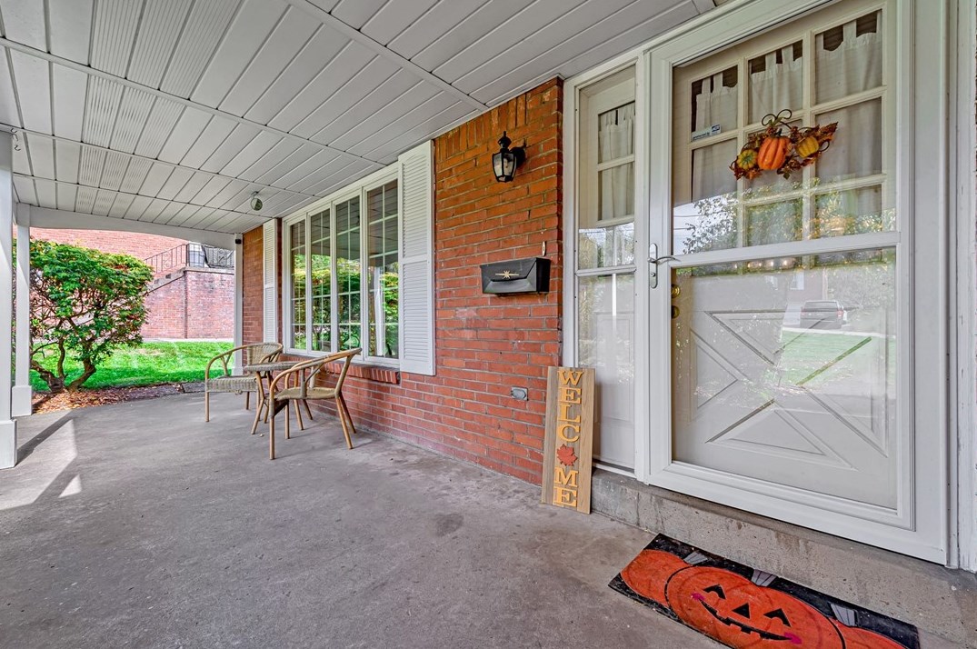 1243 Northwestern Dr, Monroeville, PA 15146-4403