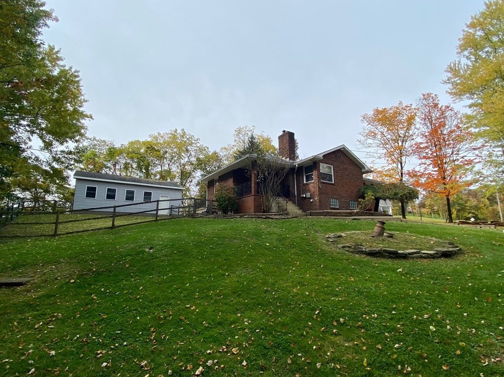 104 Linden Rd North, Canonsburg, PA 15317