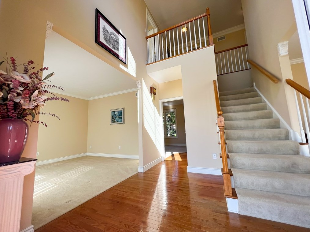 300 Magnolia Dr, Butler, PA 16001-2974