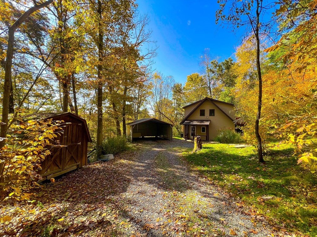 151 Smith Rd, Renfrew, PA 16053