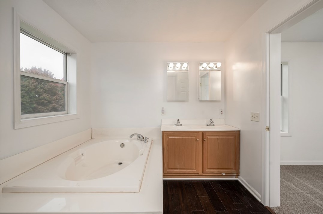 148 Whipporwill Rd, Butler PA  16001-8382 exterior