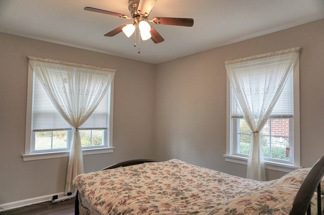 215 Freeport Rd, Butler PA 16002-3631 exterior